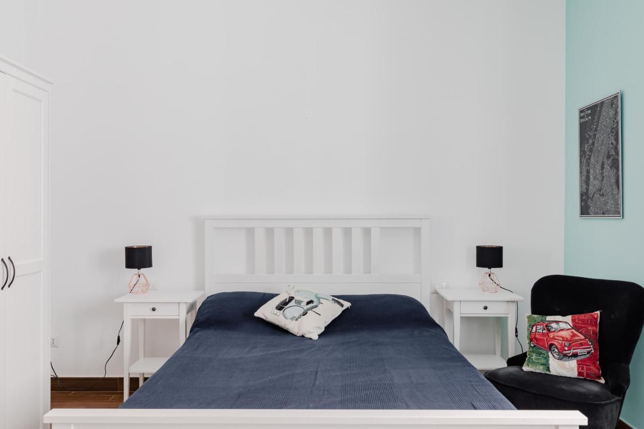 Scarfoglio Apartment, 4 Persone, 2 Camere, Balcone, Wi-Fi, Stazione Tiburtina Rome Luaran gambar
