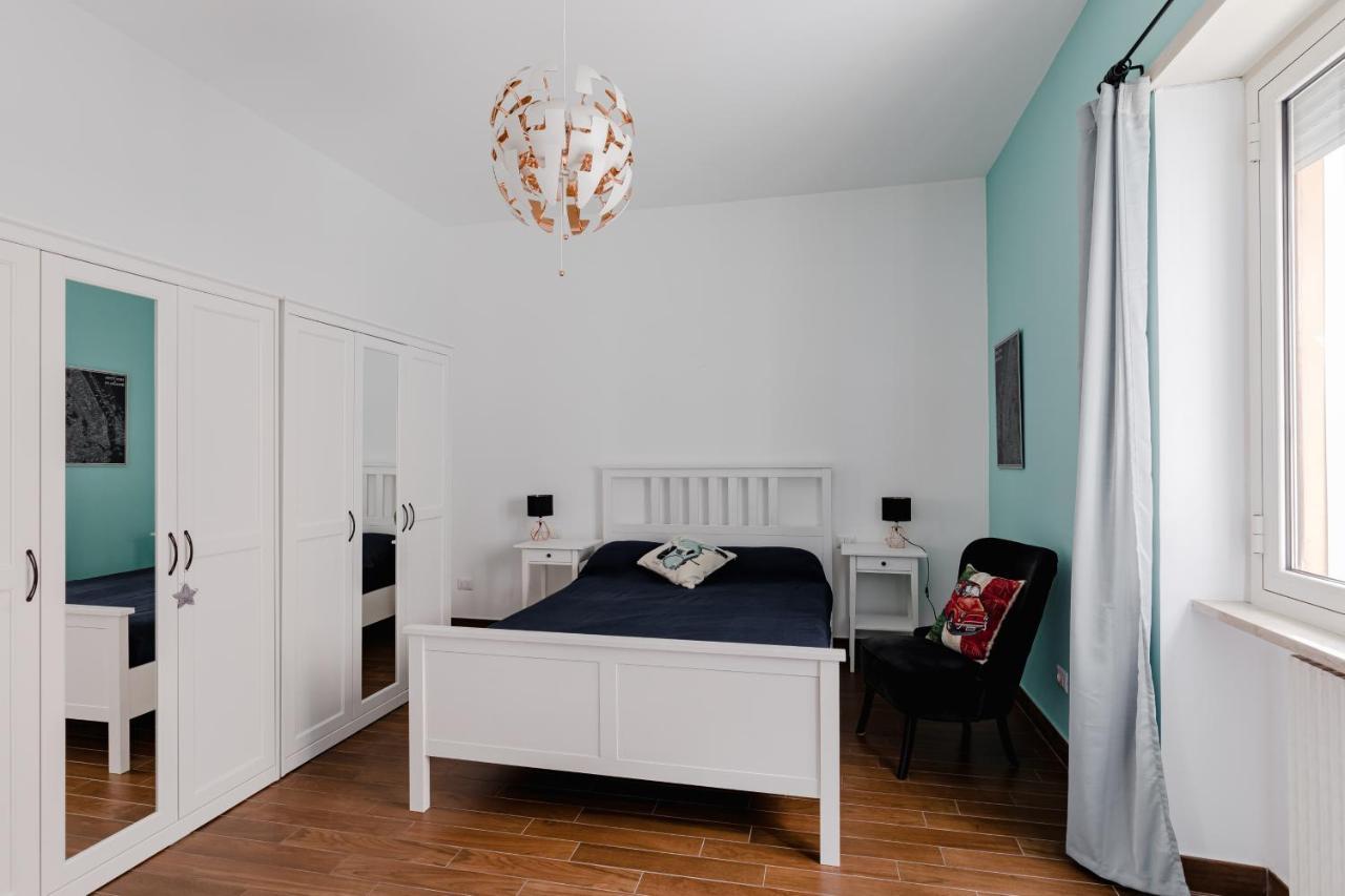 Scarfoglio Apartment, 4 Persone, 2 Camere, Balcone, Wi-Fi, Stazione Tiburtina Rome Luaran gambar