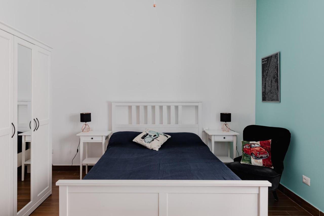 Scarfoglio Apartment, 4 Persone, 2 Camere, Balcone, Wi-Fi, Stazione Tiburtina Rome Luaran gambar
