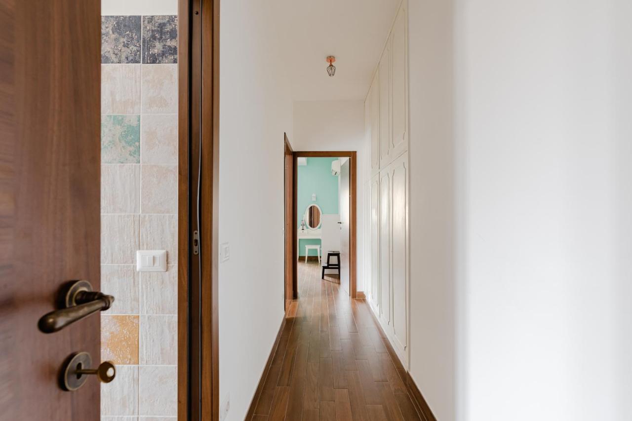 Scarfoglio Apartment, 4 Persone, 2 Camere, Balcone, Wi-Fi, Stazione Tiburtina Rome Luaran gambar