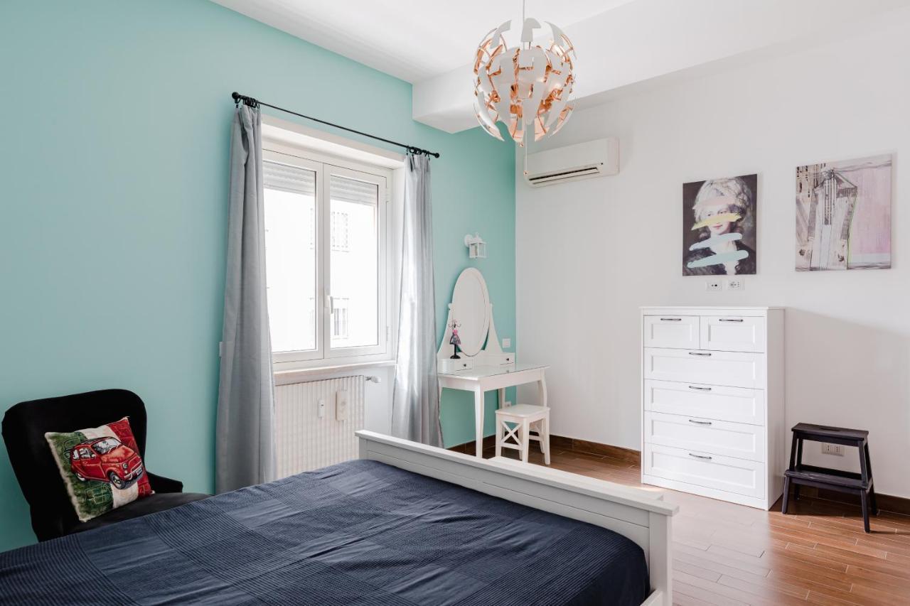 Scarfoglio Apartment, 4 Persone, 2 Camere, Balcone, Wi-Fi, Stazione Tiburtina Rome Luaran gambar